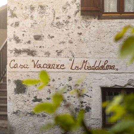 Casa Vacanze La Maddalena Sant'Orsola Luaran gambar