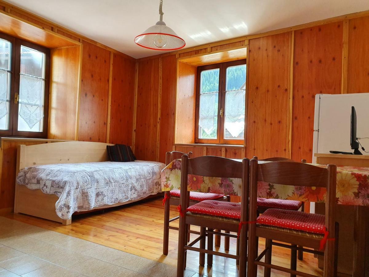 Casa Vacanze La Maddalena Sant'Orsola Luaran gambar