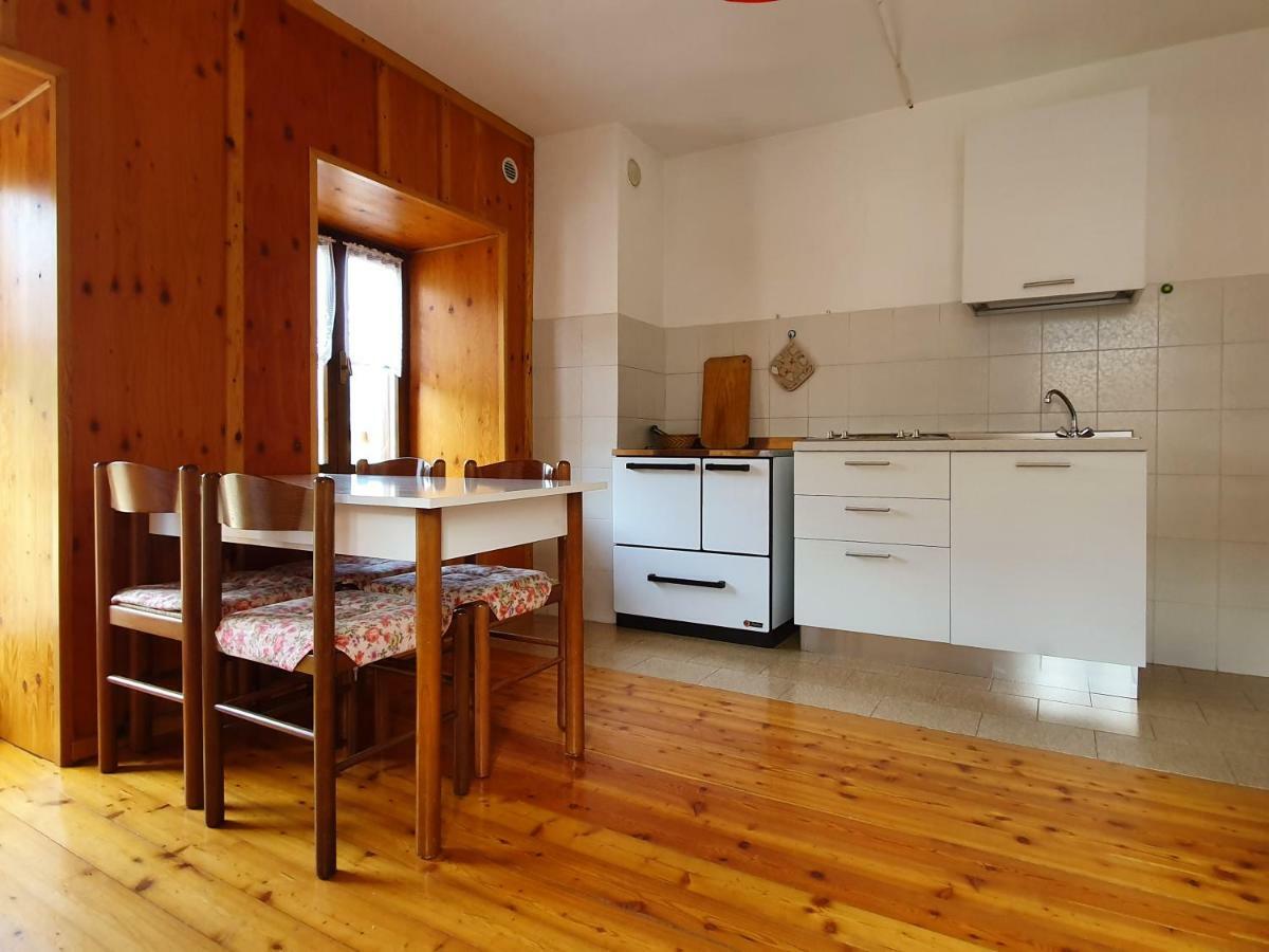 Casa Vacanze La Maddalena Sant'Orsola Luaran gambar